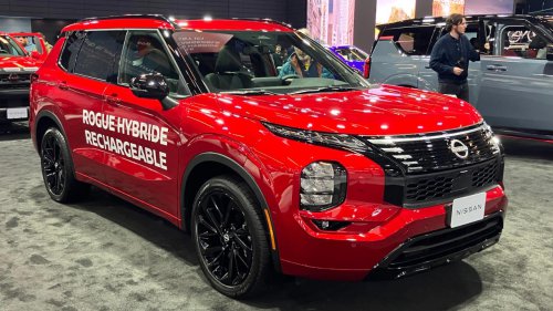 10 vehicles proving hybrids are making a bigger comeback than EVs