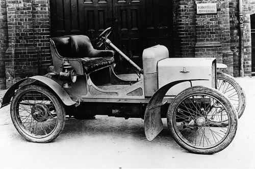 The first-ever cars of the world's most famous automakers