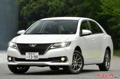 ミニクラウンことトヨタ プレミオが渋すぎる! おじさんセダンが新車よりも高い300万円オーバーで取引きされる理由