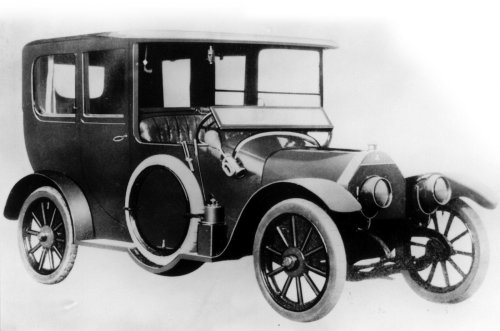 The first-ever cars of the world's most famous automakers