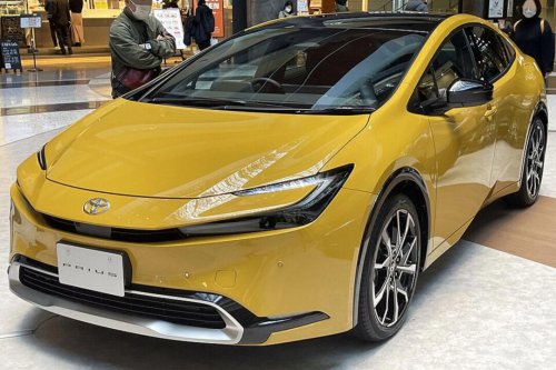 10 vehicles proving hybrids are making a bigger comeback than EVs