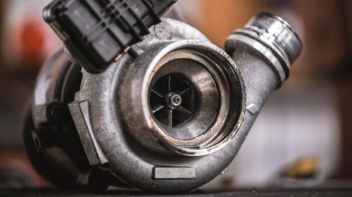 Why superchargers can't touch the efficiency of turbochargers