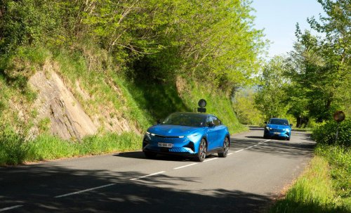 A fondo con el Alpine A390 en tramo cerrado: ¿cuánto puede dar de sí cuando la carretera es tuya?
