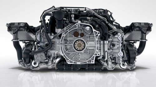 Are flat engines better than V engines?