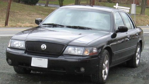 20 cars that everyone thought would become collectibles but somehow aren’t