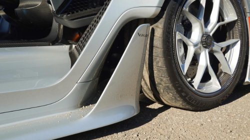 Driving Czinger's $2.7m hypercar makes you feel like a fighter pilot