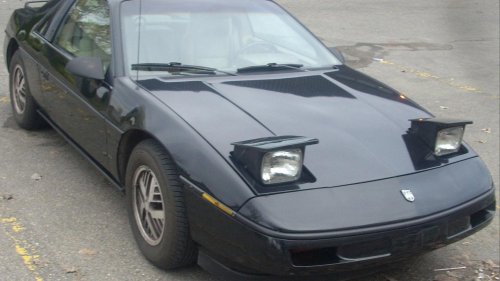20 cars that everyone thought would become collectibles but somehow aren’t