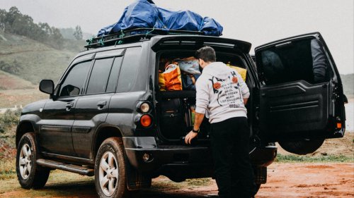 10 reasons you shouldn't get an SUV &amp; 10 ways it's better than a sedan