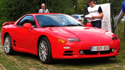 20 cars that everyone thought would become collectibles but somehow aren’t