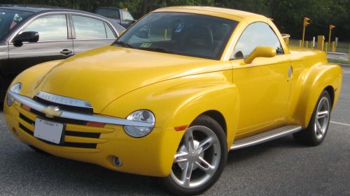 20 cars that everyone thought would become collectibles but somehow aren’t