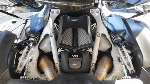 Driving Czinger's $2.7m hypercar makes you feel like a fighter pilot