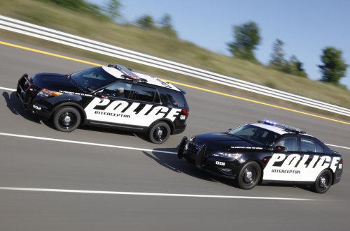 En imágenes: coches de policía estadounidenses del pasado y del presente