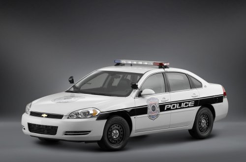 En imágenes: coches de policía estadounidenses del pasado y del presente