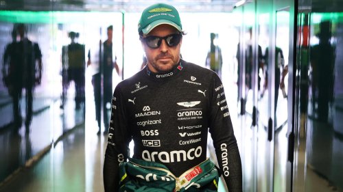 Aston Martin, Aston Martin aparca la renovación de Alonso: “Es mal momento”