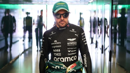 Aston Martin aparca la renovación de Alonso: “Es mal momento”