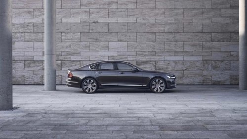 Volvo, This 400-HP Volvo sedan is high-end luxury with a bargain price tag