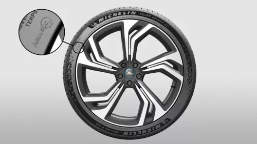 Michelin revoluciona el neumático colando una banda de espuma de poliuretano en el interior