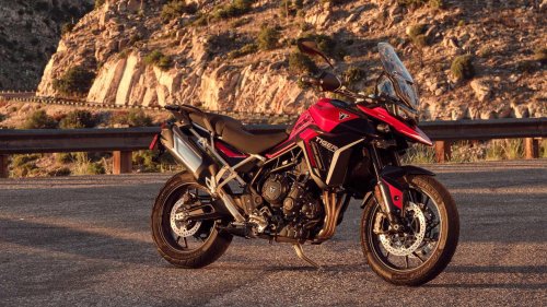 Triumph Tiger 900 GT: The balanced midweight adventure bike