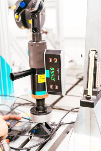 How Colnago, Cervélo, and Specialized road bikes compare in stiffness testing