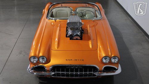 1960 Chevrolet Corvette showcases blend of classic design and modern craftsmanship