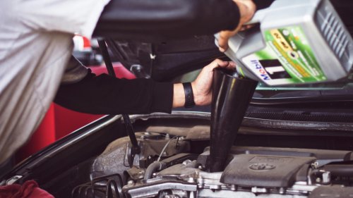 10 reasons you shouldn't get an SUV &amp; 10 ways it's better than a sedan