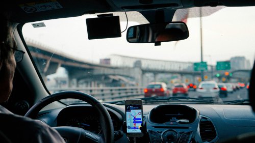 10 reasons you shouldn't get an SUV &amp; 10 ways it's better than a sedan