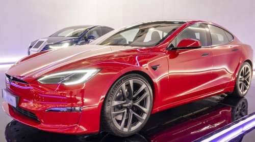 12 new luxury sedans that are surprisingly fuel efficient