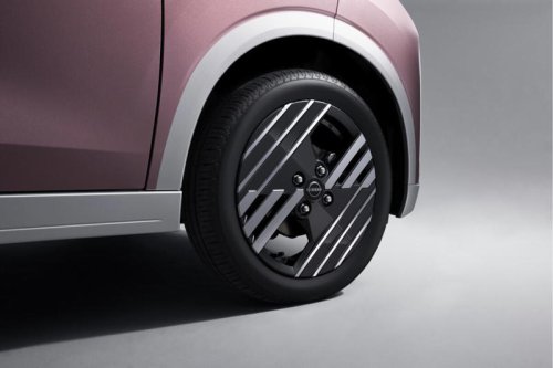 軽EV「日産サクラ」マイナーチェンジ 華やかデザイン＆使い勝手向上