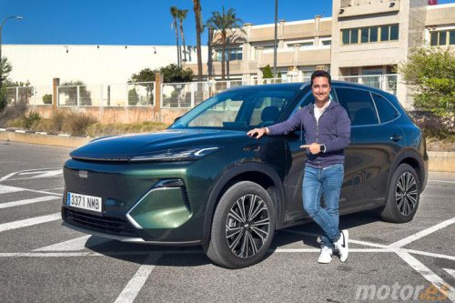 Geely aterriza en España con dos SUV electrificados y yo he sido uno de los primeros en catarlos: he aquí mis impresiones