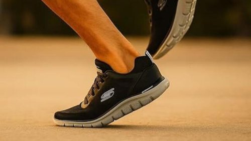 Los usuarios de Amazon recomiendan estas zapatillas de Skechers para andar: 