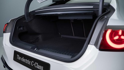 2027 Mercedes-Benz C 400 4MATIC electric interior and exterior picture gallery