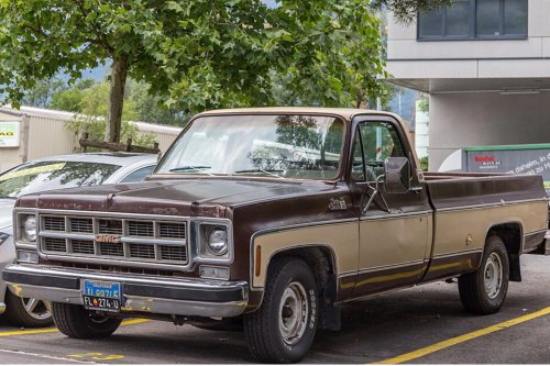 10 old-school trucks that are better than modern overlanders