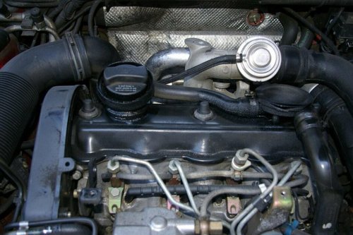 10 classic engines that mechanics still trust today