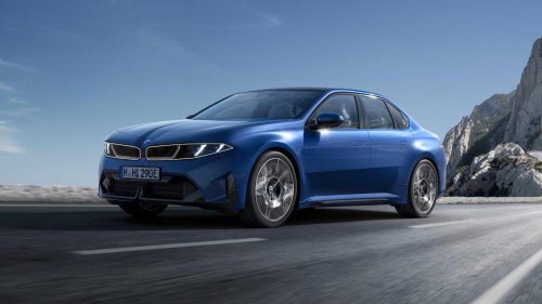 Mercedes-Benz C 400 4MATIC electric: The answer to the BMW i3