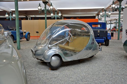 The highlights of the largest car museum in the world