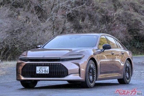 クラウンはセダンとクロスオーバー結局どっちが買い? 現行モデル同士を比較して見えた本命とは?