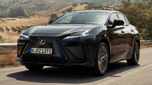 Toyota, Toyota dispara sus ventas de coches eléctricos en Europa gracias a sus últimas novedades