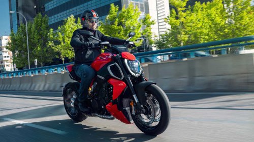 The power cruiser that feels fast, comfortable, and surprisingly practical