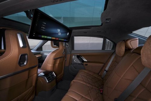 2027 BMW 7 series hands-on preview: Cleaner looks, Neue Klasse tech