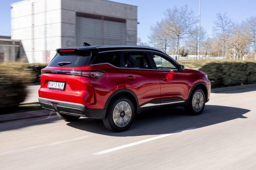 Hyundai, Toyota, Probamos el Ebro que anuncia 900 km de autonomía: el SUV híbrido que temen Hyundai y Toyota