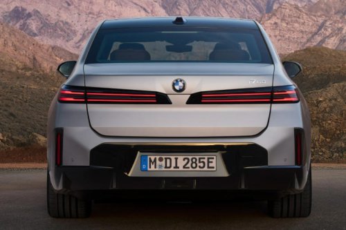 BMW, BMW 7 Series, 2027 BMW 7 series gets a facelift that would make any Beverly Hills plastic surgeon jealous