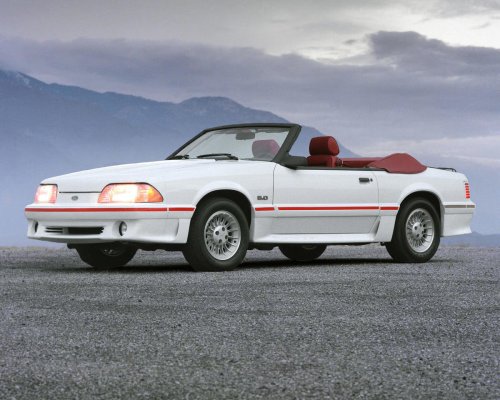 These are the coolest cars from the 1980s that we still can't get enough of