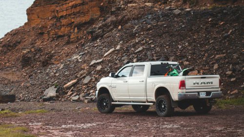 10 ways pickup trucks changed driving for the better &amp; 10 ways they made it worse