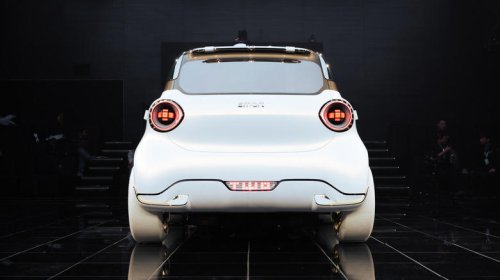 Smart pushes out #2 concept previewing next-gen Fortwo