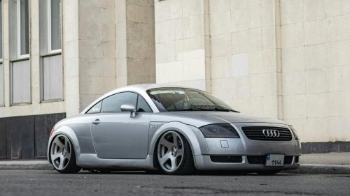 10 cars with timeless styling &amp; 10 that looked dated way too fast