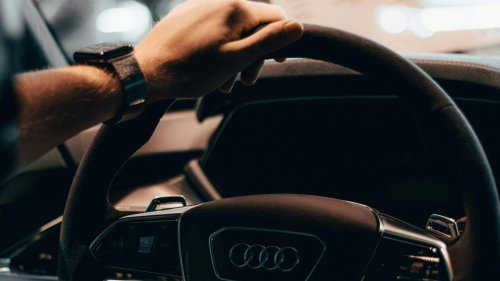 20 hidden features in new cars most drivers don’t know about