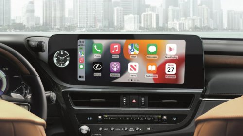 Lexus, Why does Lexus use analog clocks and which models have them?