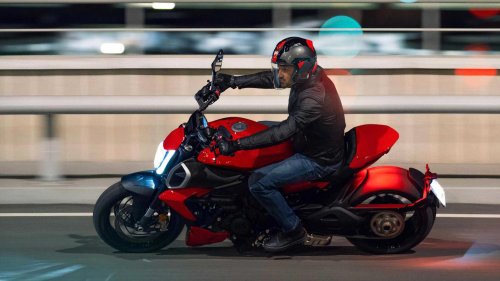 The power cruiser that feels fast, comfortable, and surprisingly practical