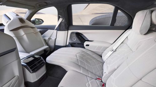 BMW unveils redesigned 7 series sedan with updated tech, power, and design