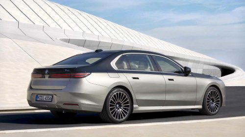 BMW, BMW 7 Series, BMW unveils redesigned 7 series sedan with updated tech, power, and design
